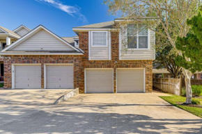 6 Mi to Texas AandM Home with Pool Access